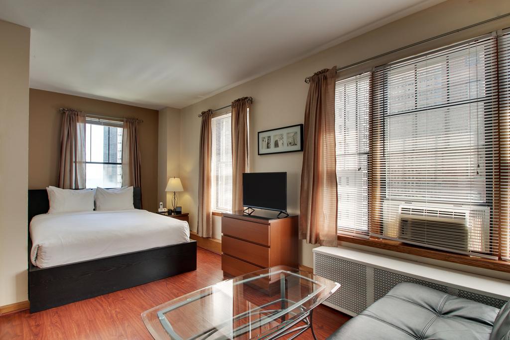 Dewitt Hotel And Suites Chicago Exterior foto